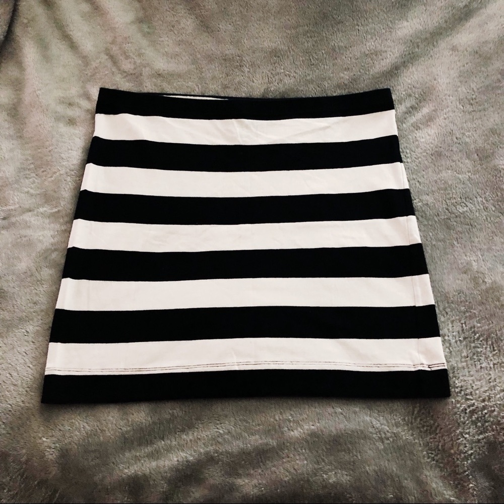 striped stretch mini skirt